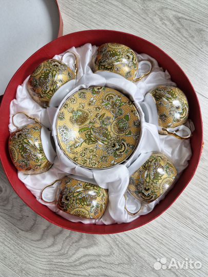 Фарфоровый кофейный сервиз