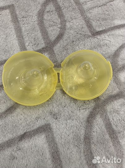 Накладки на грудь medela