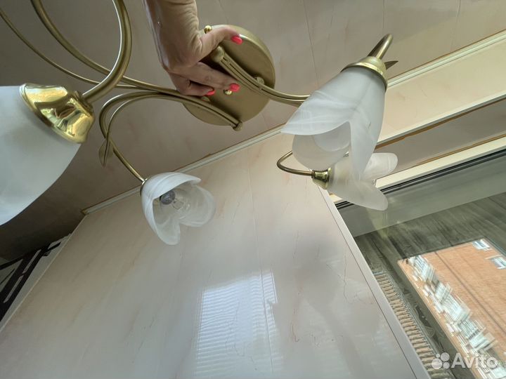 Светильник потолочный