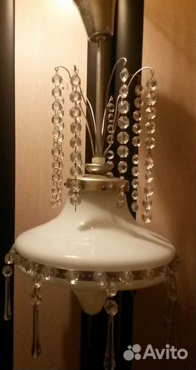 Продаю люстру