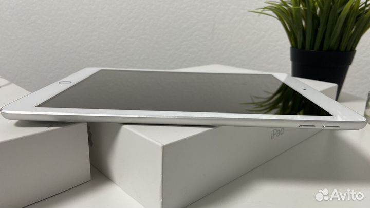 iPad 6 2018 32gb Отличный