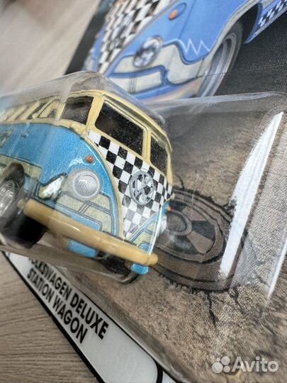 Hot wheels premium volkswagen deluxe wagon