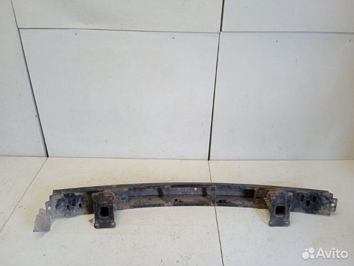 Усилитель переднего бампера Land Rover Discovery 3