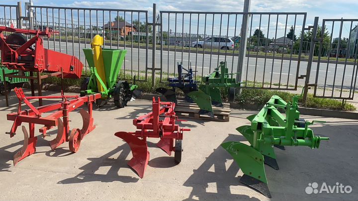 Плуг УРАЛЕЦ 1L-320, 2023