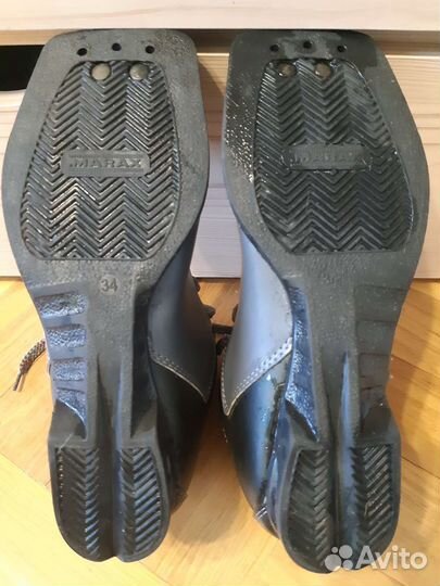 Лыжные ботинки