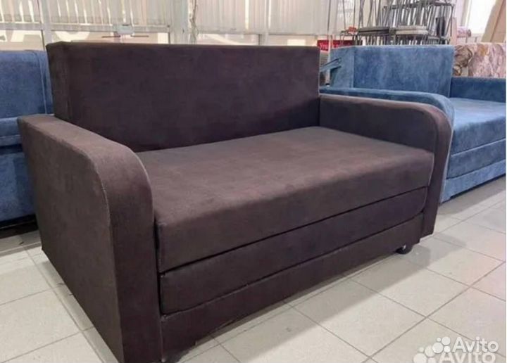 Диван чебурашка