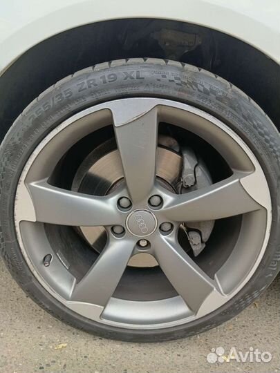 4 колеса Ауди R 19