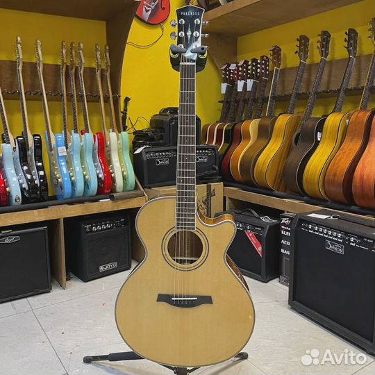 Электроакустическая гитара Parkwood P670