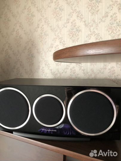 Центральный канал Wharfedale diamond 220 C