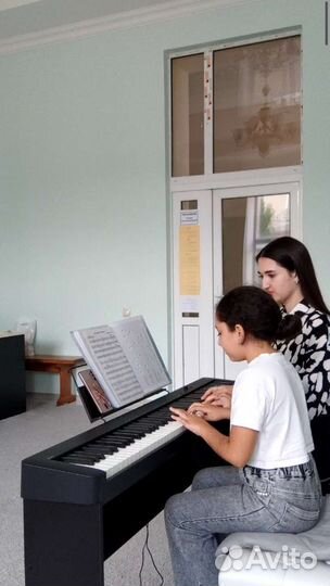 Репетитор по фортепиано, сольфеджио и вокалу