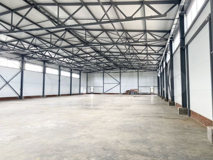 Производство, склад 1468 м² с участком