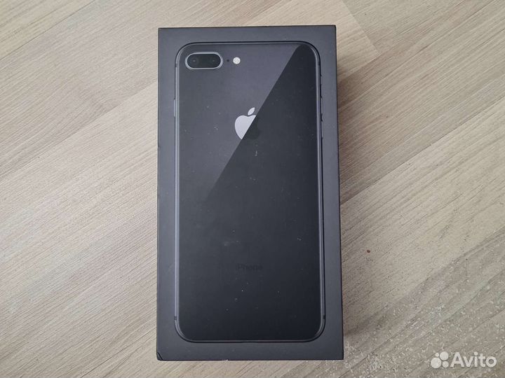 Коробка на iPhone 8 plus Space Grey 64gb