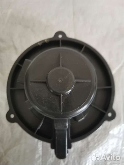 Мотор отопителя Киа Маджентис 2006г