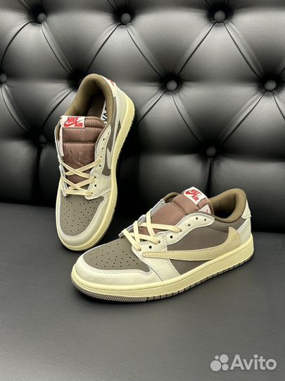 Nike Air Jordan 1 Travis Scott reverse mocha