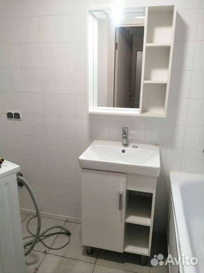 Тумба и зеркало под раковину пик