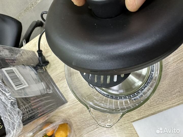 Чайник электрический 1800Вт со сьемной крышкой