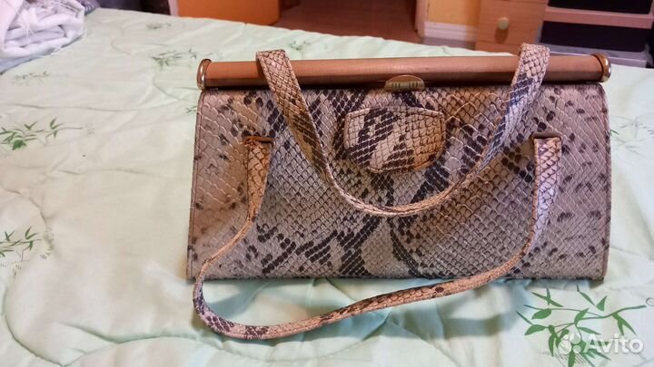 Cумка винтаж под змеиную кожу