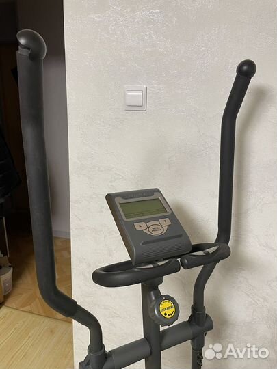 Эллиптический тренажер torneo c-310