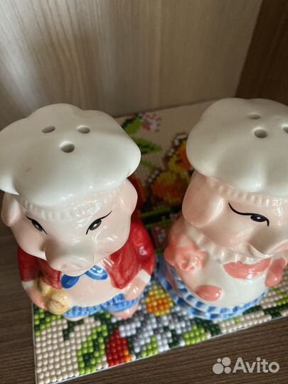 Солонка и перечница