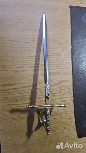 Ножи для писем и бумаг