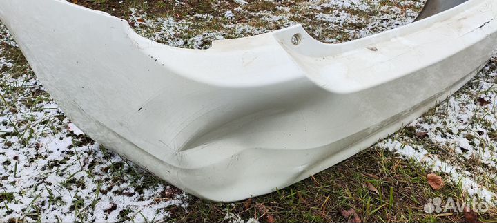 Задний бампер Toyota prius 20