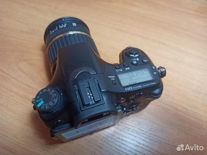 Sony a77