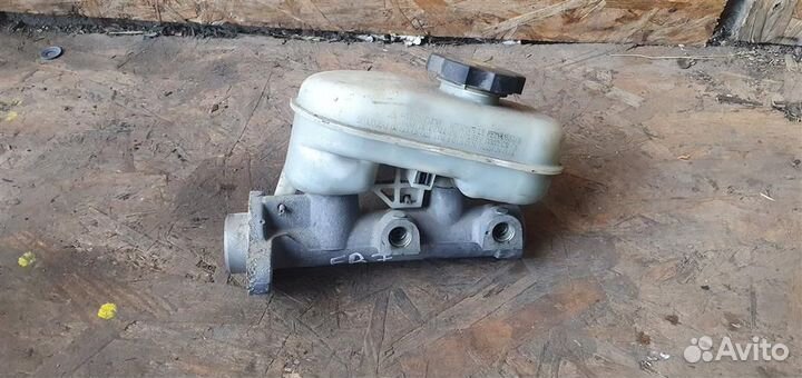 Цилиндр тормозной главный Cadillac SRX 1 2003-2009