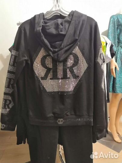 Новая женская одежда