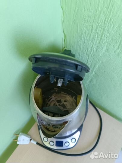 Чайник электрический polaris б/у