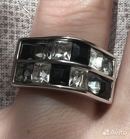 Swarovski кольцо