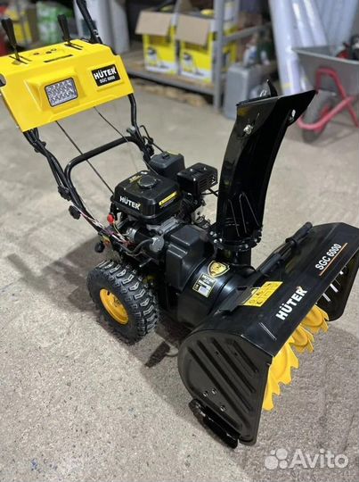 Снегоуборщик Huter SGC 6000