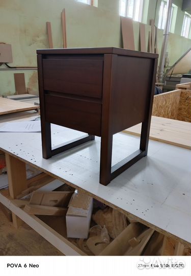 Тумбочка прикроватная