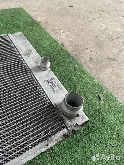Радиатор охлаждения Bmw 5-Series 2005 E60