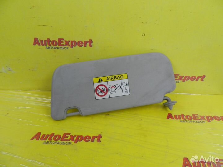 Козырек солнцезащитный правый Kia Soul II