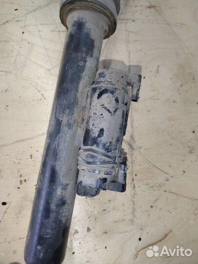 Амортизатор задний задний правый Mercedes-Benz