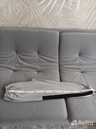 Костюмы женские