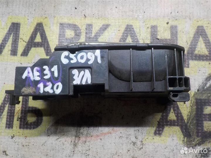 Ручка двери внутренняя левая Toyota Corolla (E120