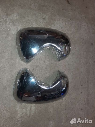 Накладка на зеркало.хром.рено трафик 2