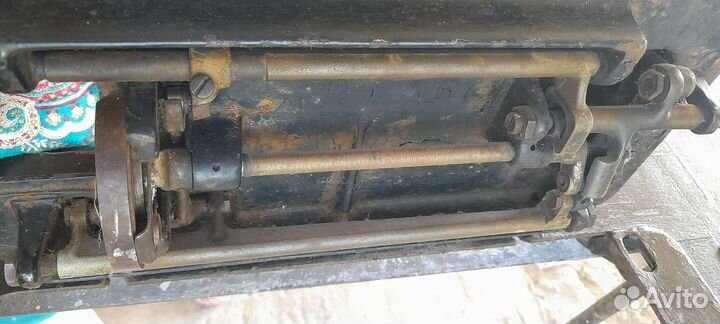 Швейная машинка зингер антикварная