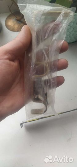 Кронштейн для багетки