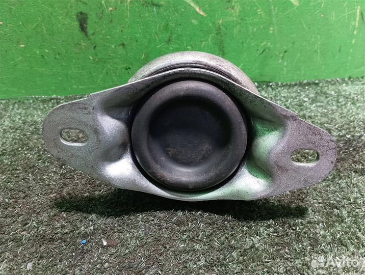 Опора (подушка) двигателя правая Citroen C5 2009