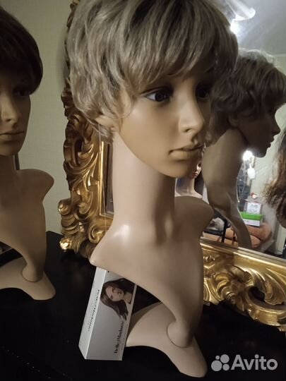 Парик блонд короткий