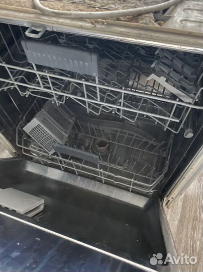 Посудомоечная машина