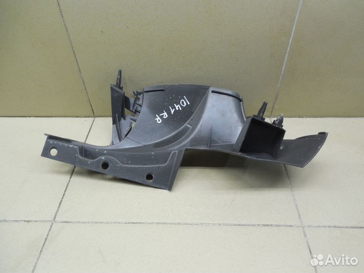 Держатель задней полки Focus II 2005-2008