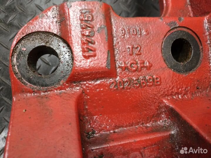 Кронштейн пневморессоры правый Daf CF, Daf XF105