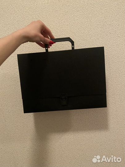Портфель для бумаг А4 пластиковый