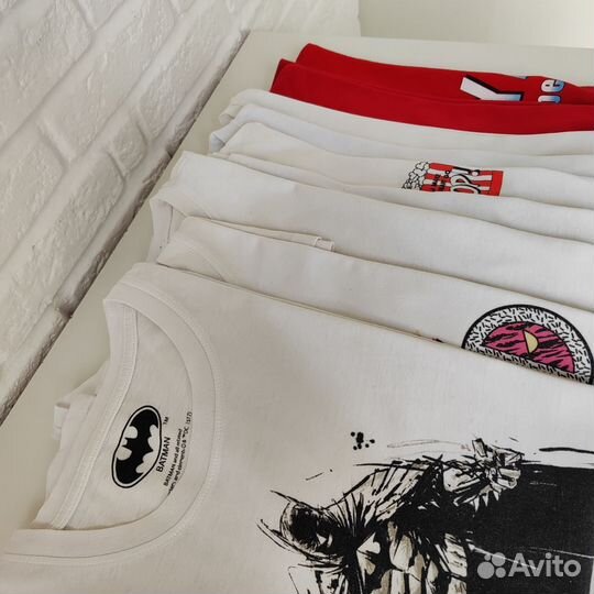 Вещи женские и унисекс пакетом