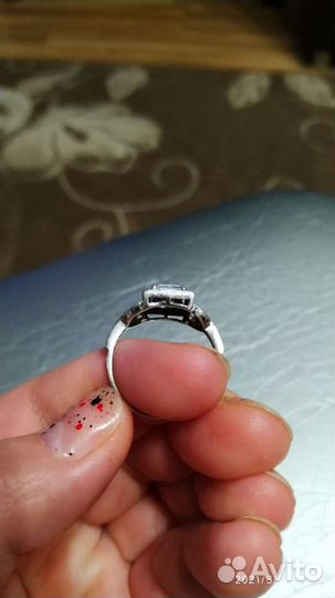 Серебряное кольцо