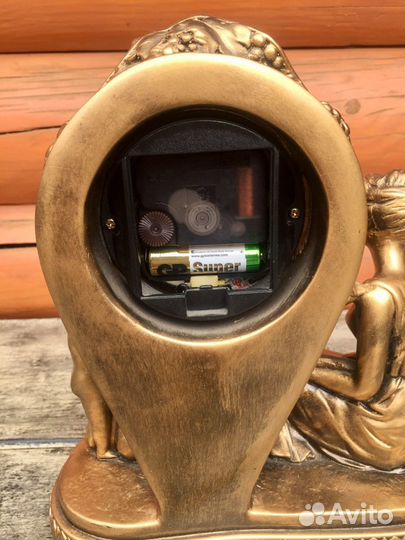 Настольные часы