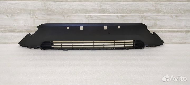Решетка бампера RAV4 -5 нижняя Оригинал 19-23